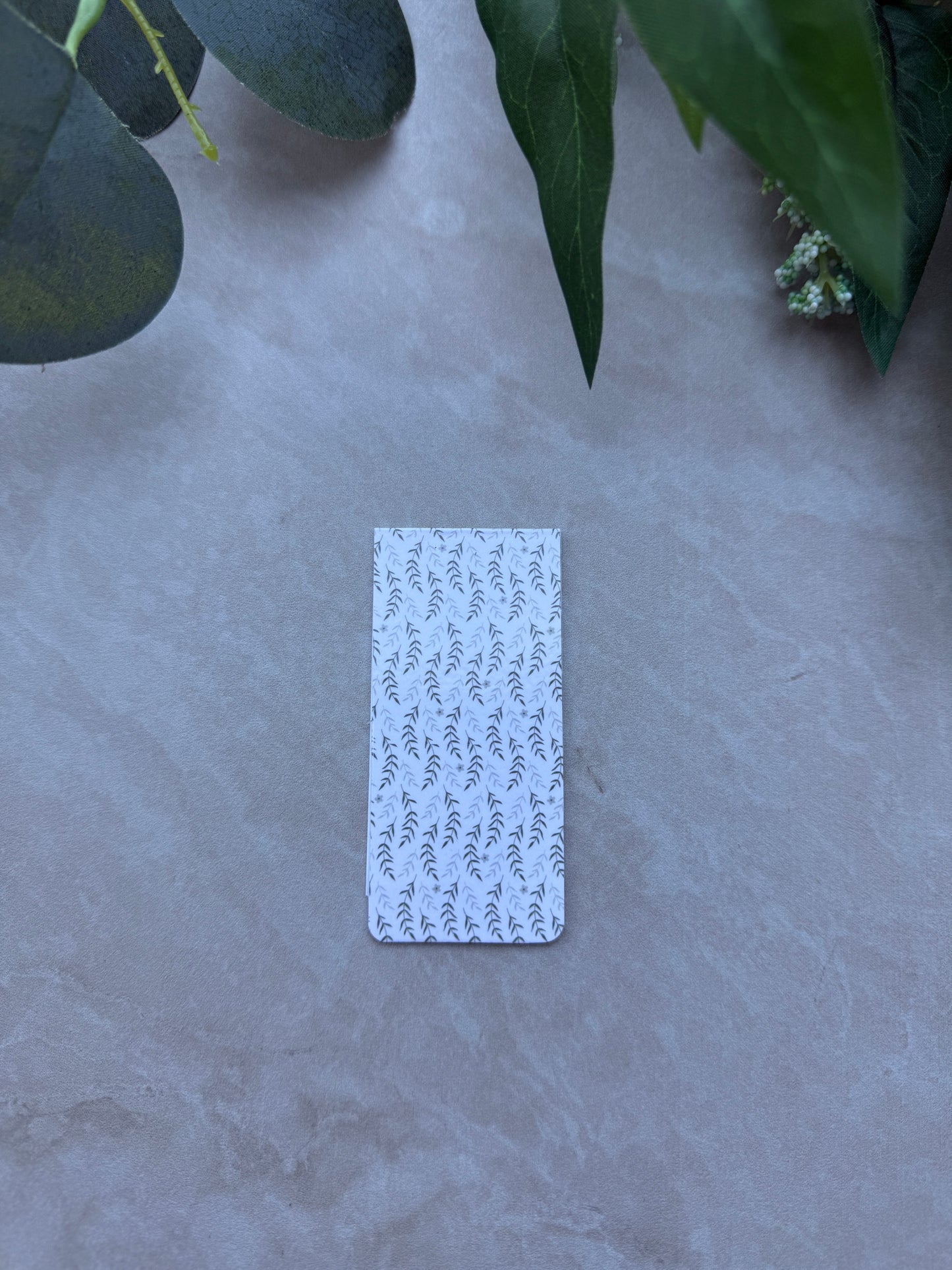 Vine Magnetic Bookmark